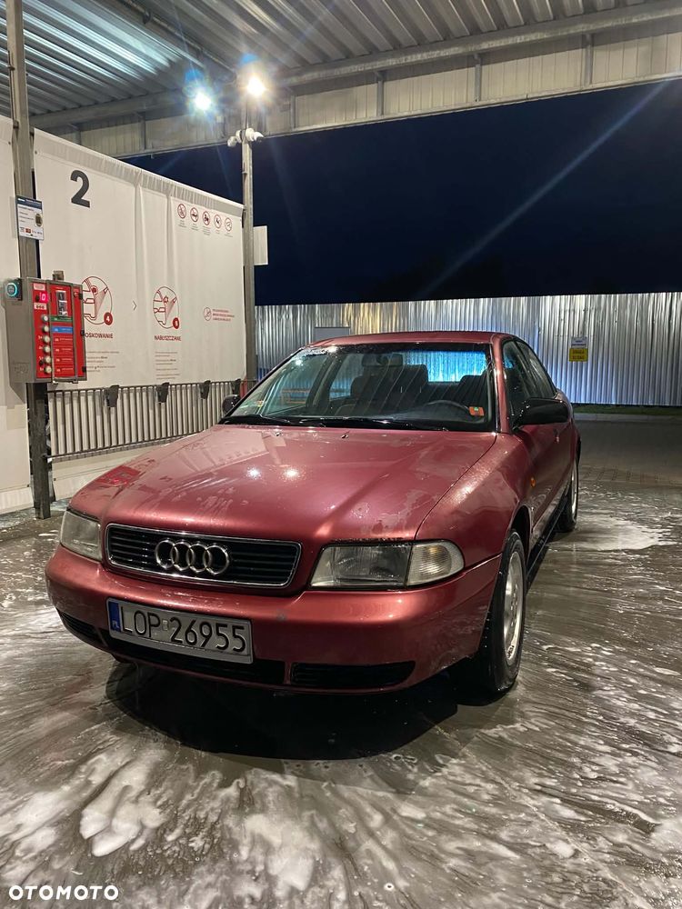 Audi A4 Limousine 1.8 - 3