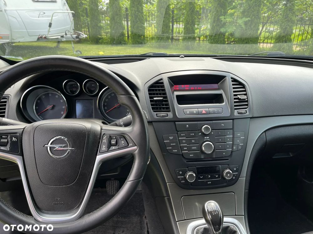 Opel Insignia 1.8 Sport - 9