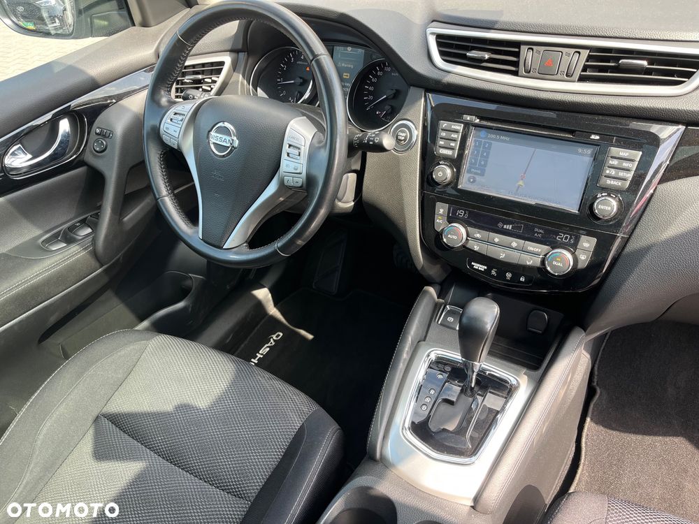 Nissan Qashqai 1.2 DIG-T N-Connecta Xtronic EU6 - 14