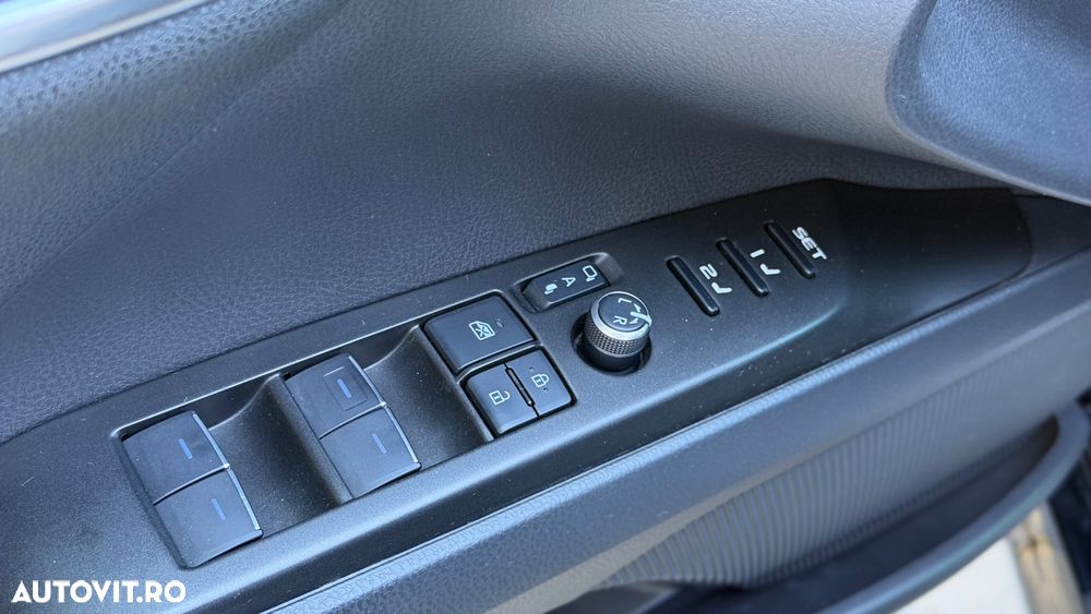 Toyota Camry 2.5 Exclusive - 15