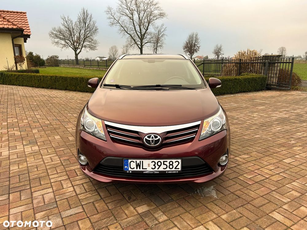 Toyota Avensis 1.8 Sol NAVI - 5