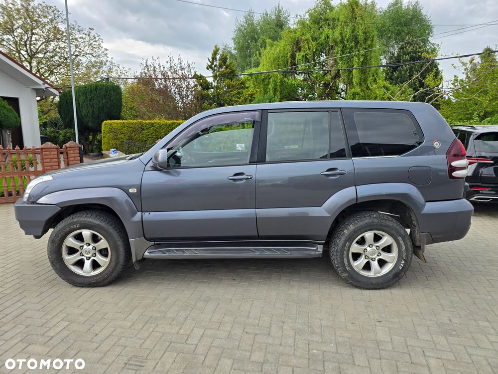 Toyota Land Cruiser - 6