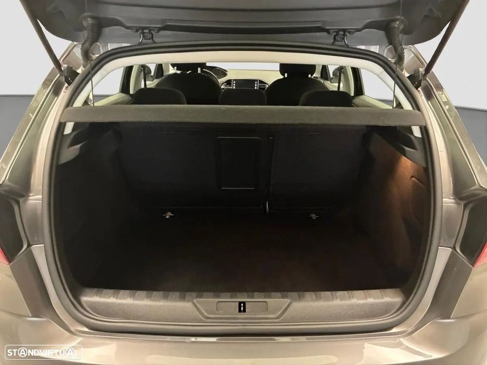 Peugeot 308 1.2 PureTech Active - 12