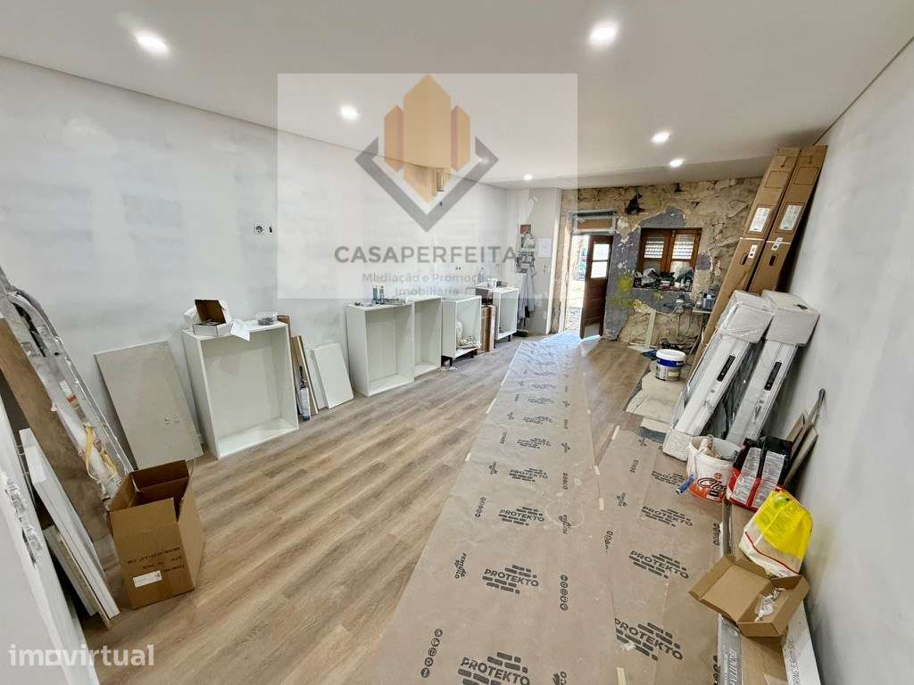 Moradia T3 - Totalmente Renovada com Logradouro - Vilar Do Paraíso - Grande imagem: 2/20
