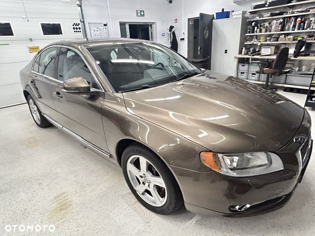 Volvo S80 - 4
