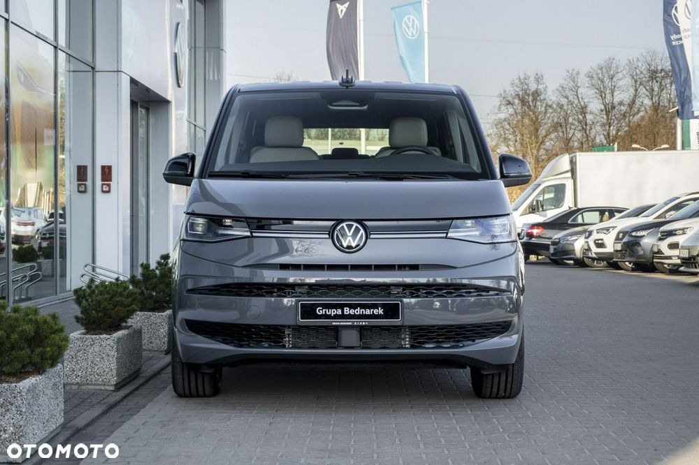Volkswagen Multivan - 4