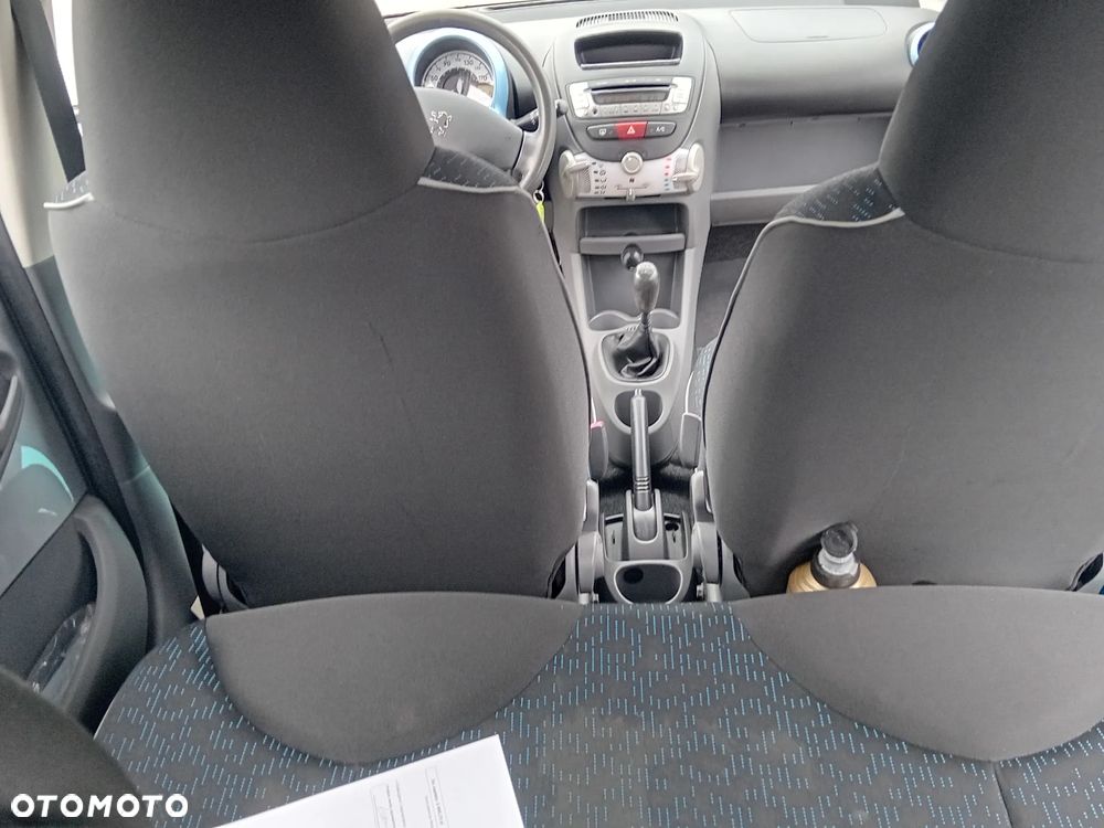 Peugeot 107 1.0 Urban Move Euro5 - 9