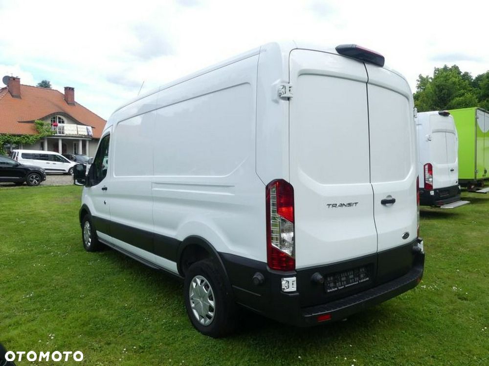 Ford Transit - 18