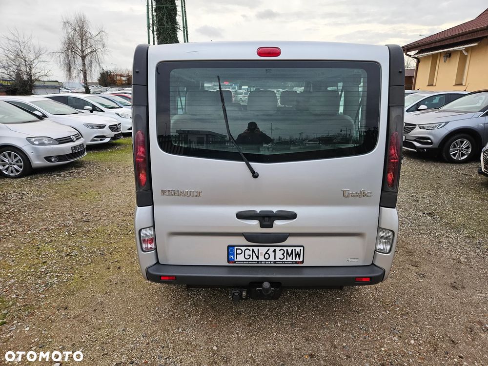 Renault Trafic Passenger Expression - 17