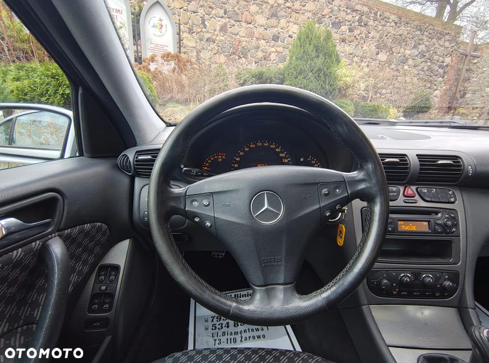 Mercedes-Benz Klasa C 200 Kompressor Avantgarde Sport Edition - 6