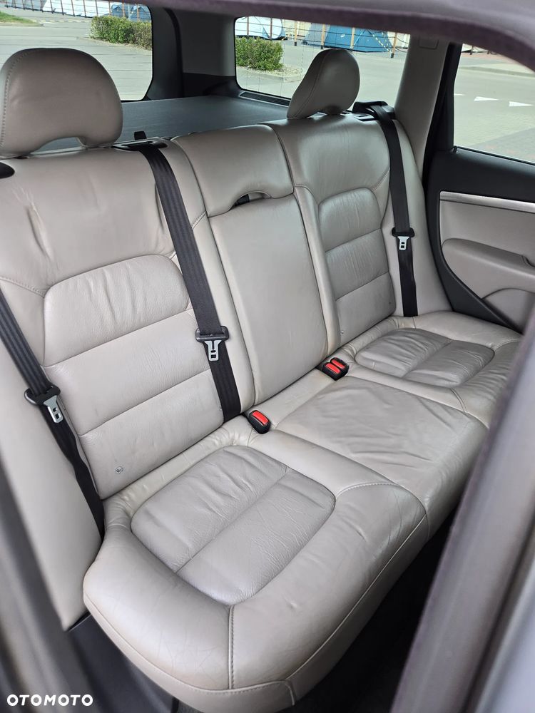 Volvo V70 2.0D Momentum - 17