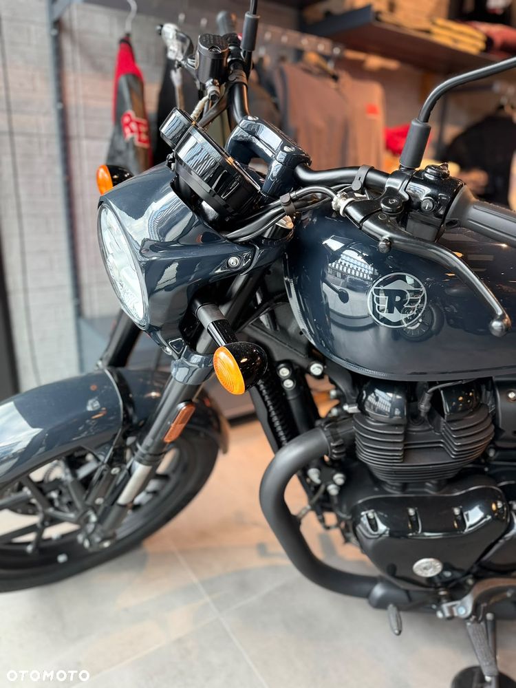 Royal Enfield Shotgun - 1