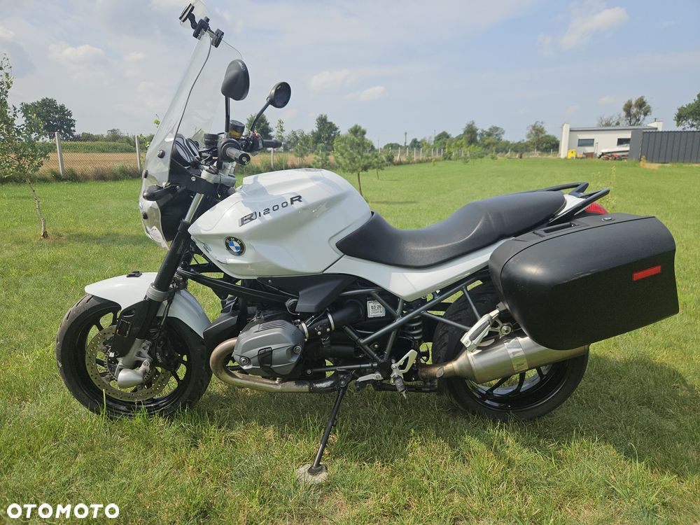 BMW R - 8