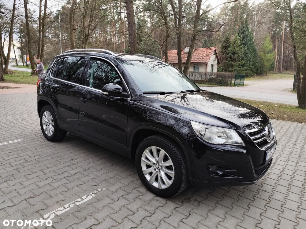 Volkswagen Tiguan - 11