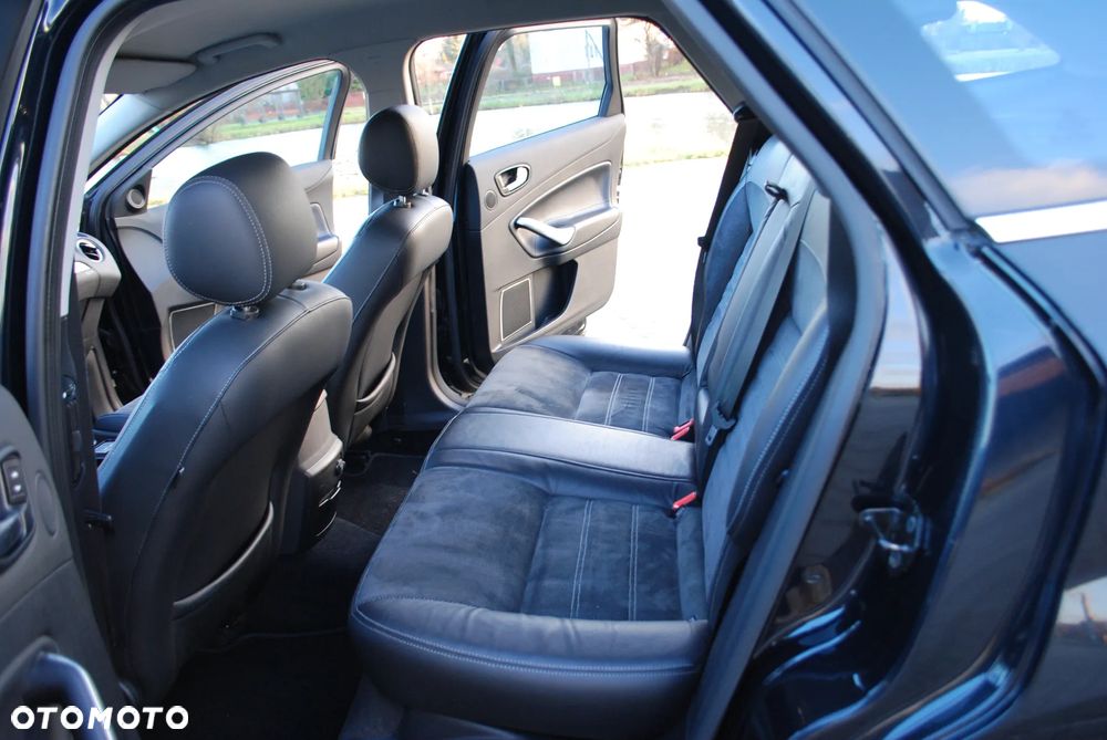 Ford Mondeo 2.0 TDCi Titanium - 12