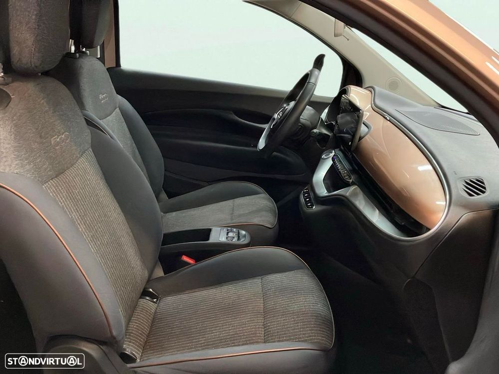 Fiat 500e 42 kWh Icon — fotografia 16