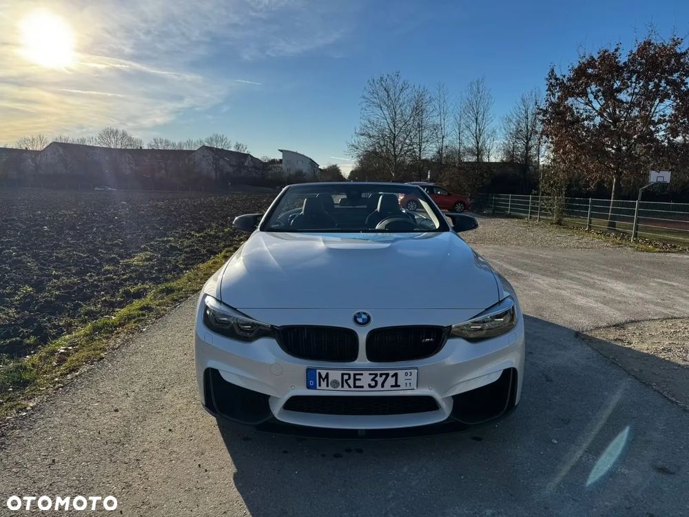 BMW M4 2017 photo 2