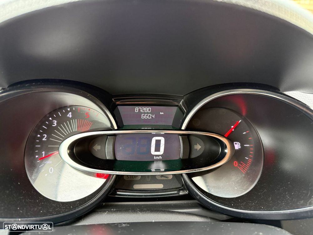 Renault Clio 1.5 dCi Zen - 15