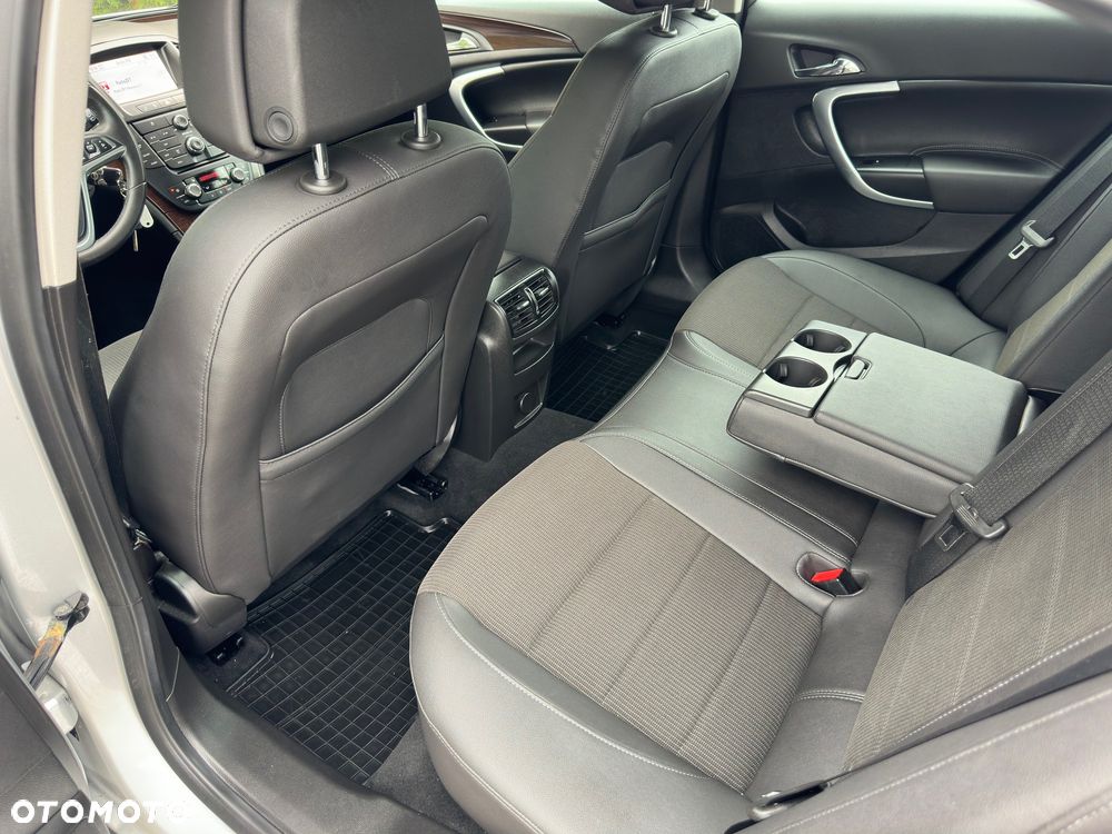 Opel Insignia 1.8 Cosmo - 31