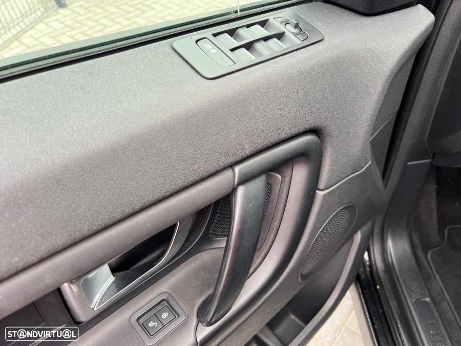 Land Rover Discovery Sport 2.0 TD4 SE - 6