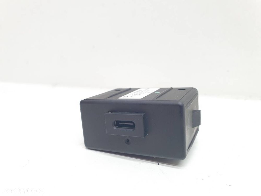 GNIAZDO USB C A00120018 MODUŁ BAIC BEIJING X75 7 2024 - 1