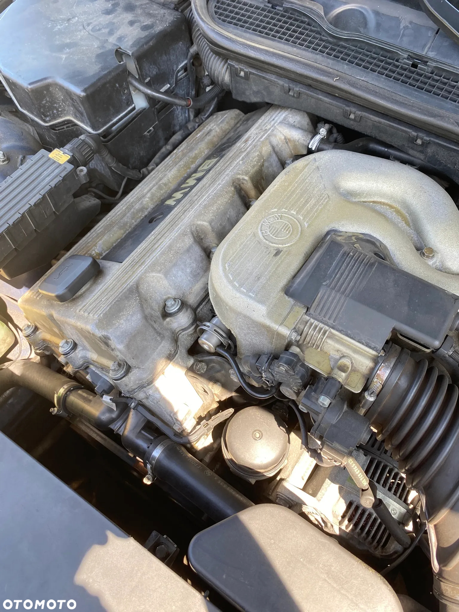 BMW Seria 3 318is - 14