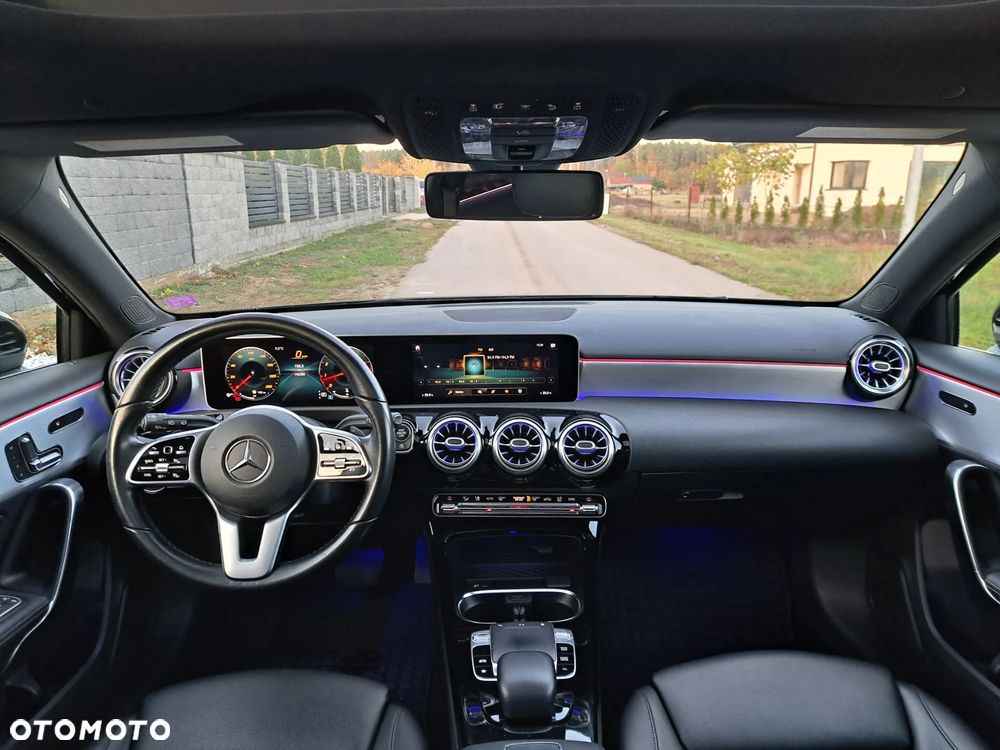 Mercedes-Benz Klasa A 250 4-Matic 7G-DCT - 12