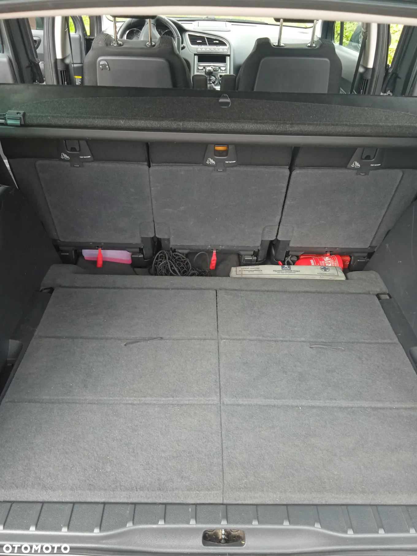 Peugeot 5008 1.6 THP Allure 7os - 16