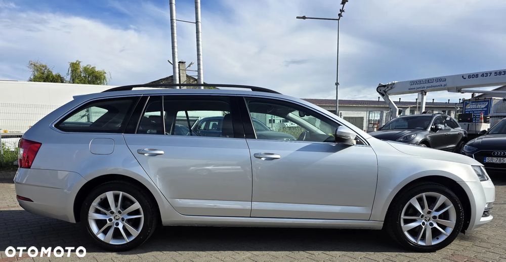 Skoda Octavia 1.5 TSI ACT Style - 6