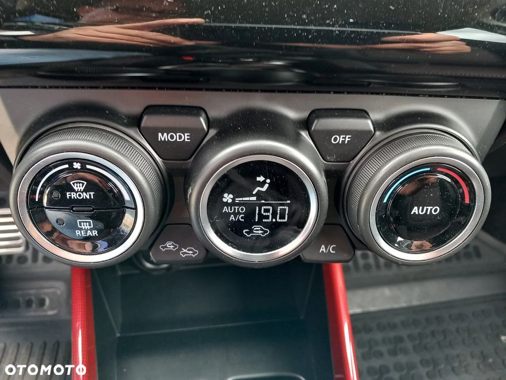 Suzuki Swift 1.4 T Sport - 27