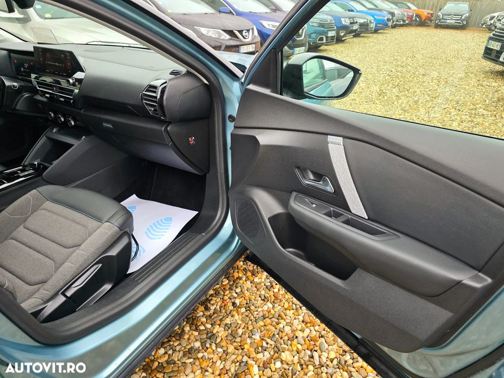 Citroën C4 PureTech 130 Stop&Start EAT8 PLUS - 13