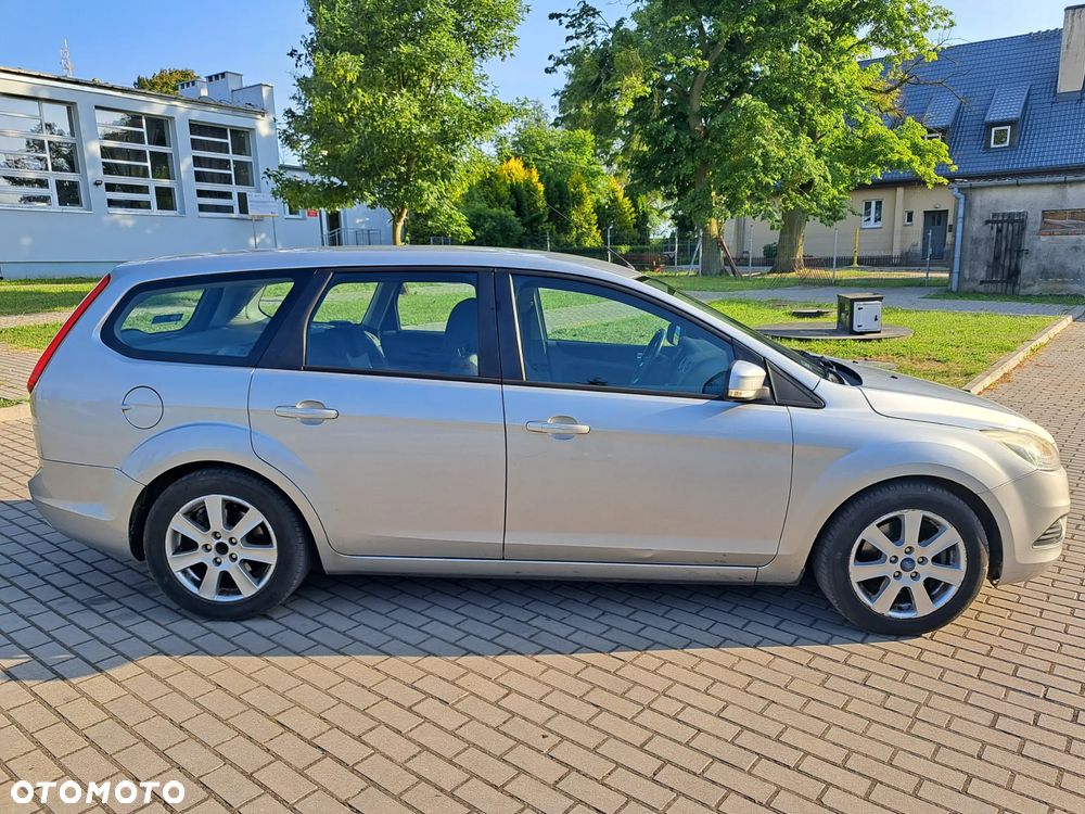 Ford Focus - 8