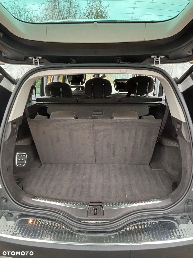 Renault Espace 1.6 dCi Energy Initiale Paris EDC 7os - 17