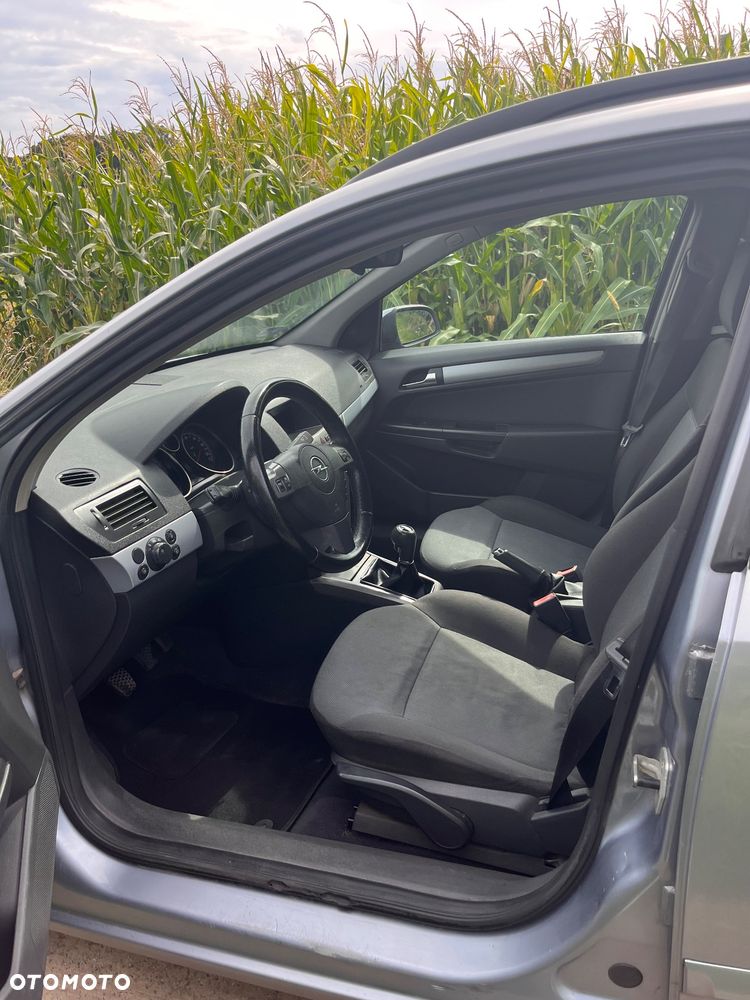 Opel Astra 1.7 CDTI Enjoy - 5