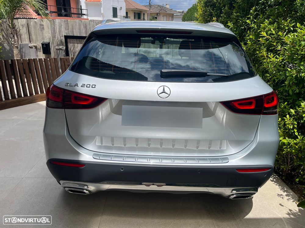 Mercedes-Benz GLA 200 Progressive - 3