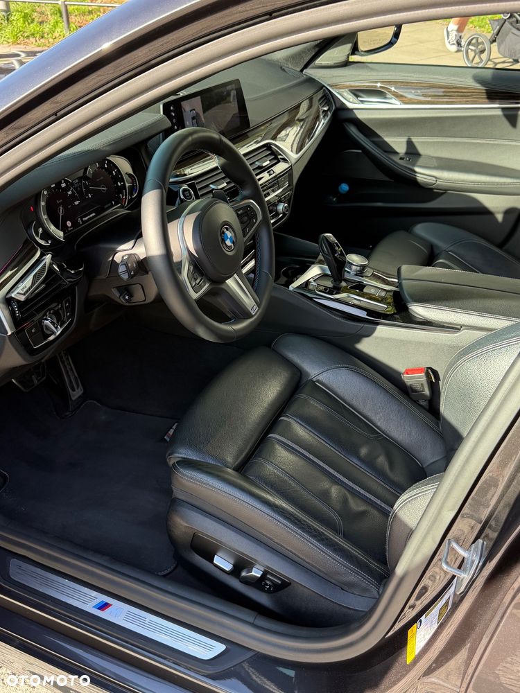 BMW Seria 5 - 33