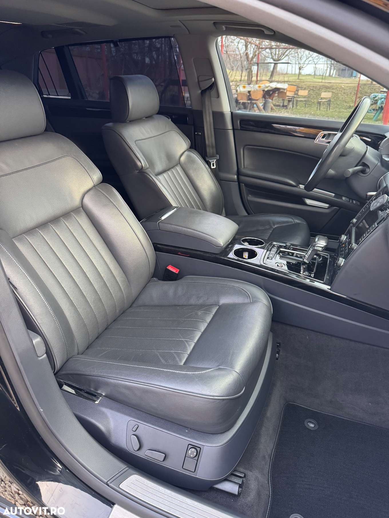 Volkswagen Phaeton 3.0 V6 TDI DPF 4MOTION Tiptronic Lang - 25
