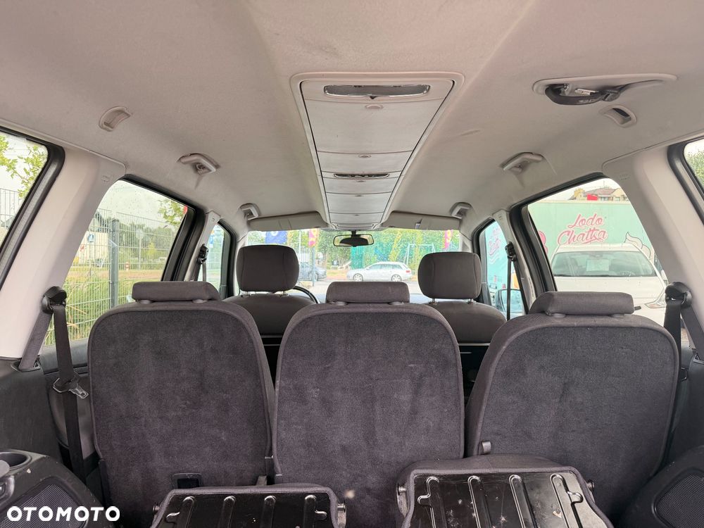 Ford Galaxy 2.0 TDCi Trend - 17