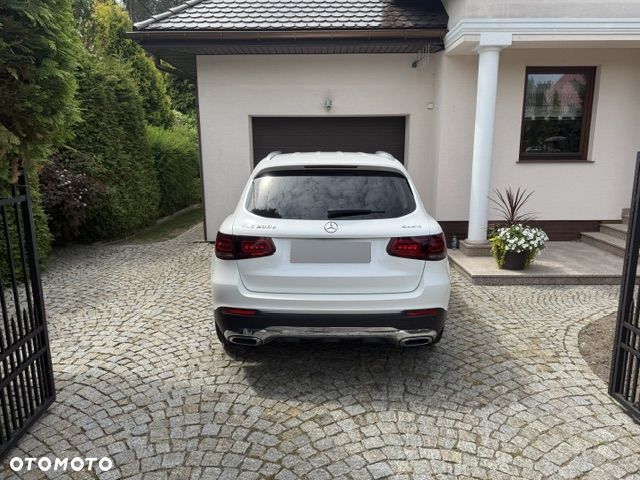 Mercedes-Benz GLC 200 d 4-Matic - 7