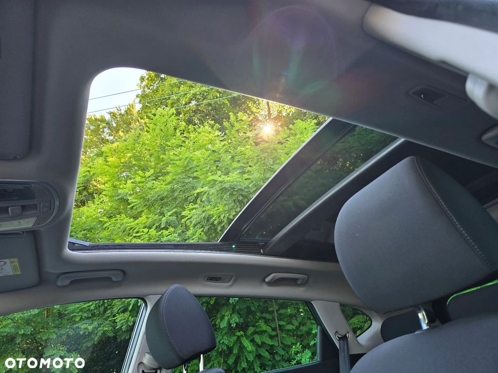 Hyundai Tucson 2.0 CRDI 4WD Automatik Style - 21