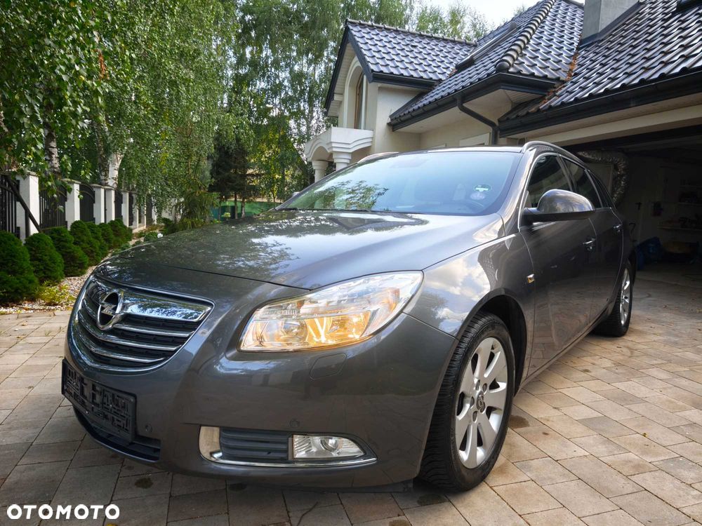 Opel Insignia - 1