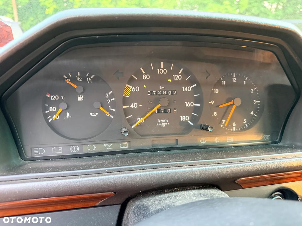 Mercedes-Benz W124 (1984-1993) - 7