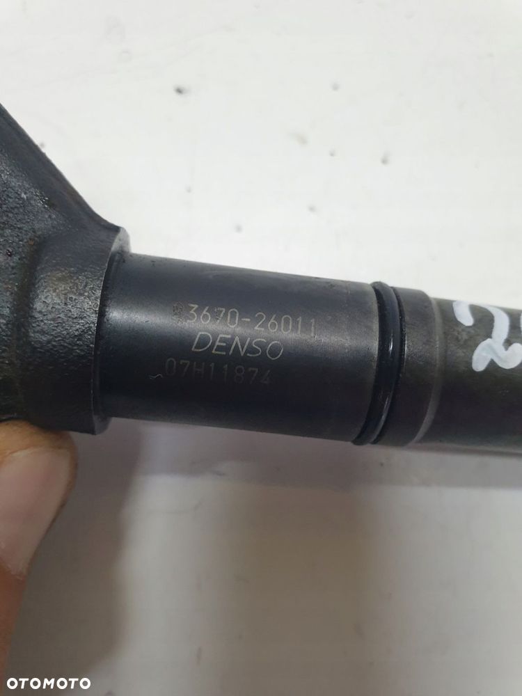 WRTYSK WTRYSKIWACZ DENSO TOYOTA 2.2 D-CAT 23670-26011 - 4