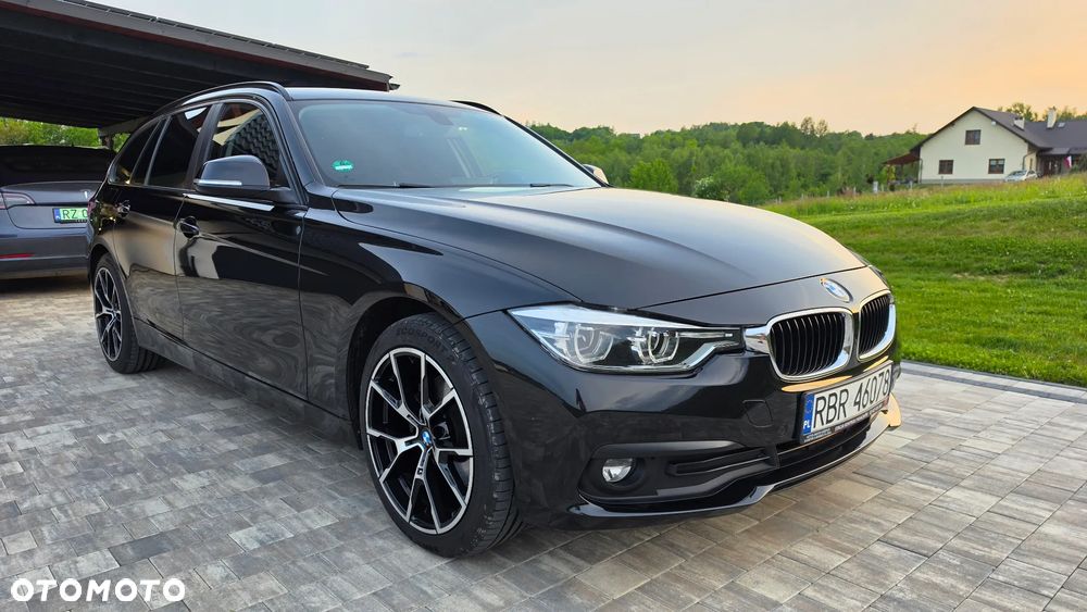 BMW Seria 3 320d xDrive Advantage sport - 36