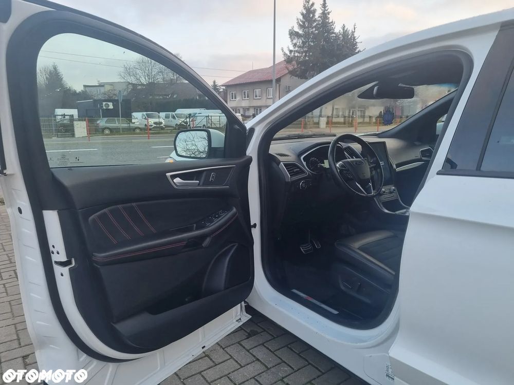 Ford Edge - 13