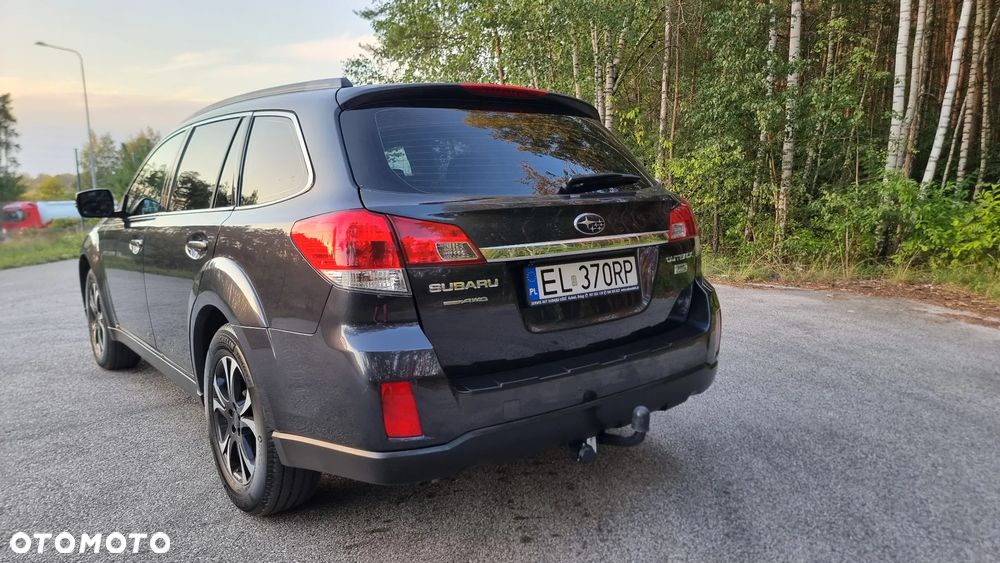 Subaru Outback 2.0 D Comfort AT - 4