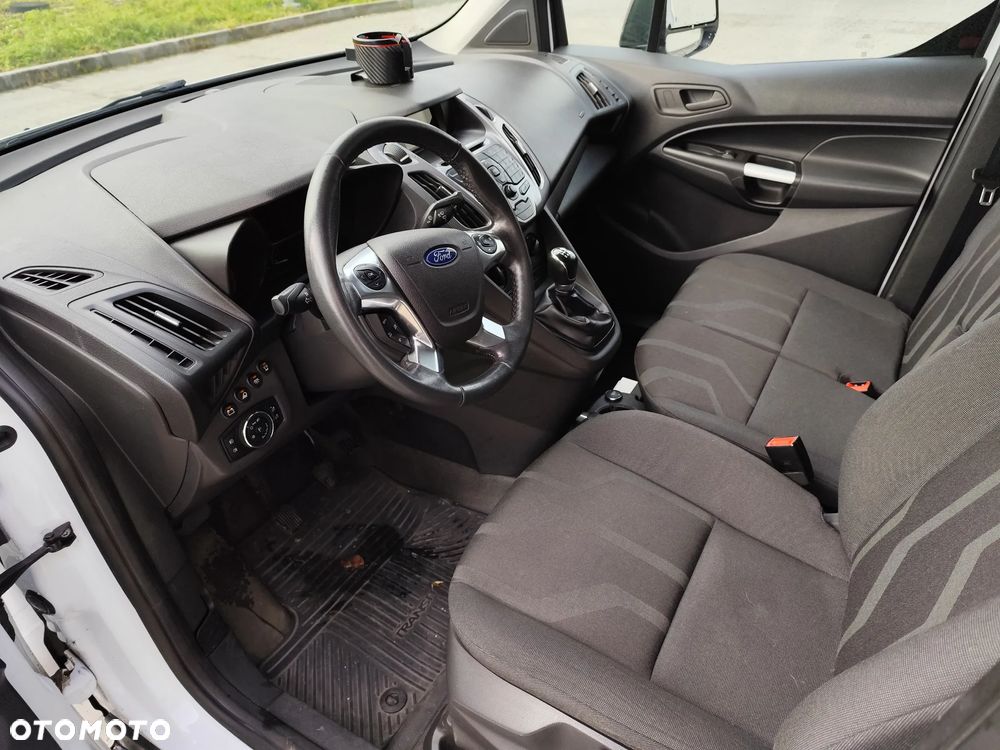 Ford TRANSIT CONNECT - 23