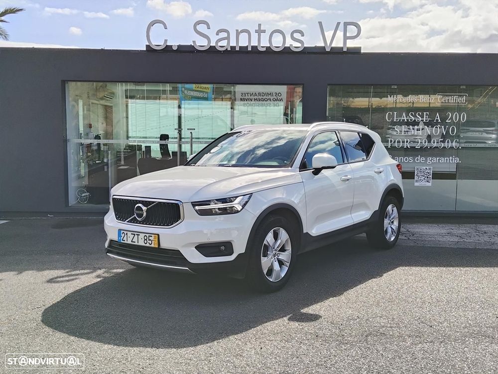 Volvo XC 40 2.0 D3 Momentum - 1