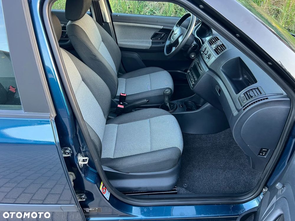 Skoda Fabia 1.2 HTP FAMILY - 11