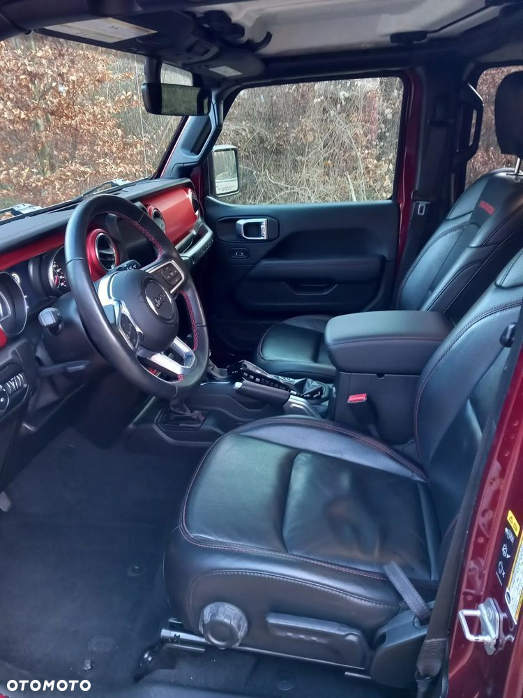 Jeep Wrangler - 9